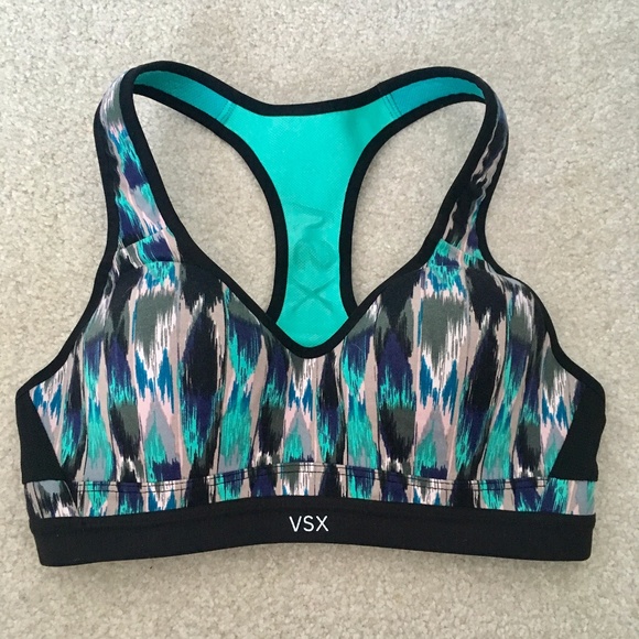 Victoria's Secret Other - Price Drop Victoria's Secret Incredible Sports Bra
